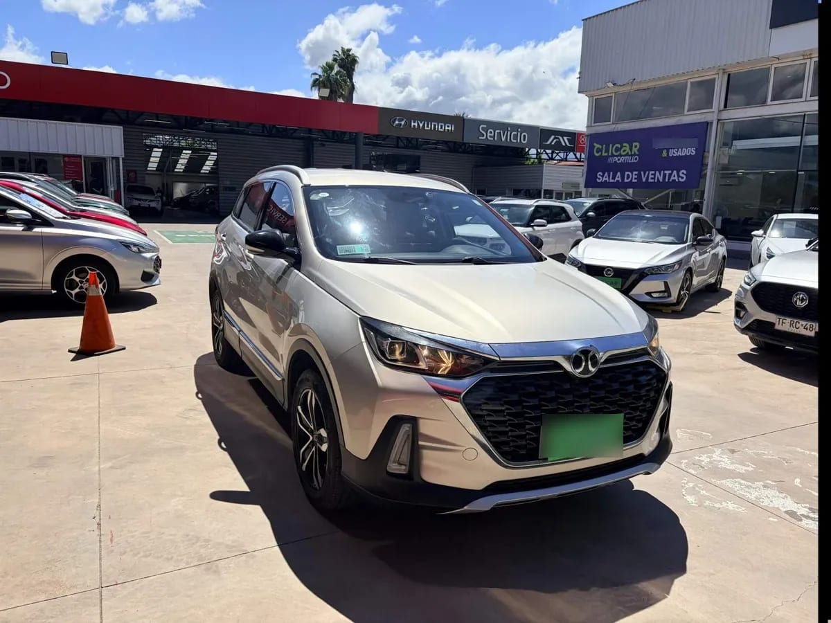 BAIC X55 1.5t Comfort 4x2 Mt 5p año 2023 BAIC X55 1.5t Comfort 4x2 Mt 5p año 2023