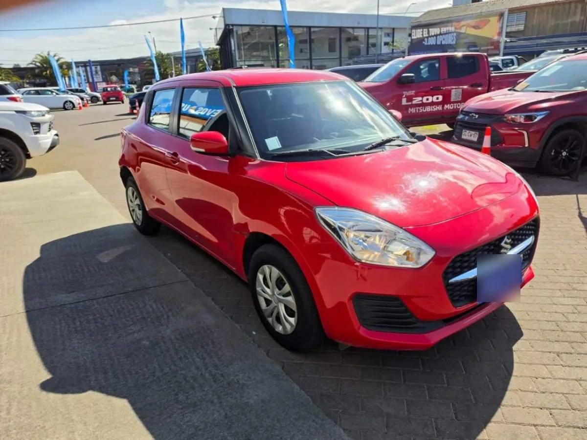 Suzuki Swift 1.2 Gl 4x2 Hb Mt 5p año 2023 Suzuki Swift 1.2 Gl 4x2 Hb Mt 5p año 2023