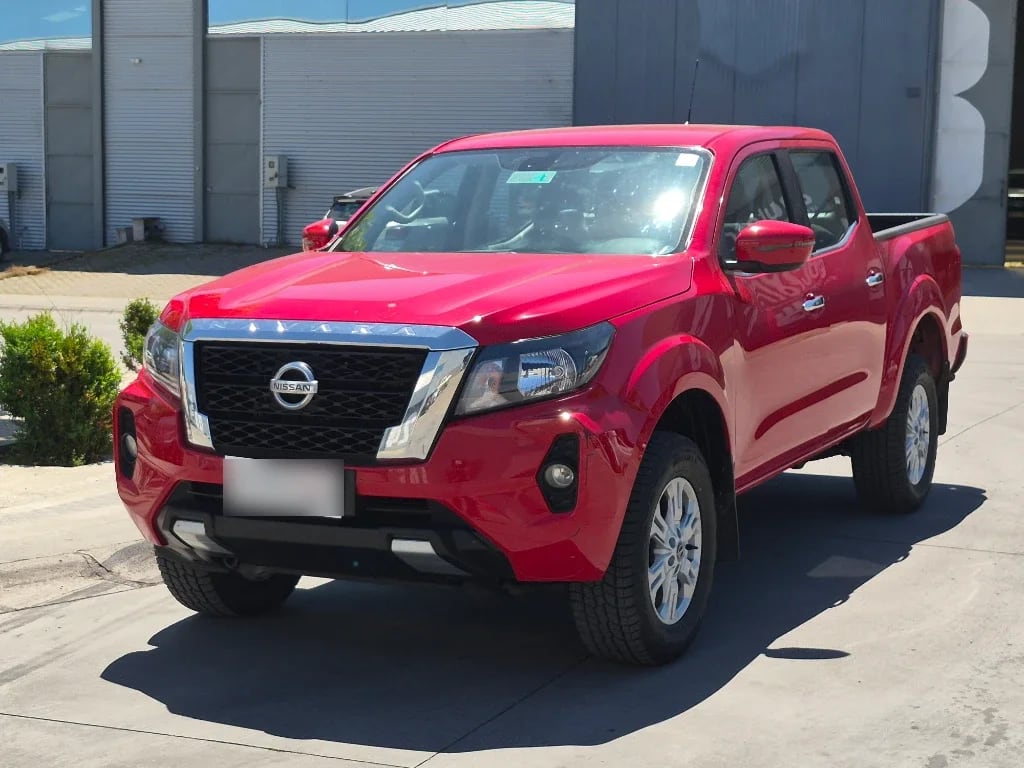 Nissan Navara Navara Dc 4x2 2.3tdi Xe año 2023 Nissan Navara Navara Dc 4x2 2.3tdi Xe año 2023