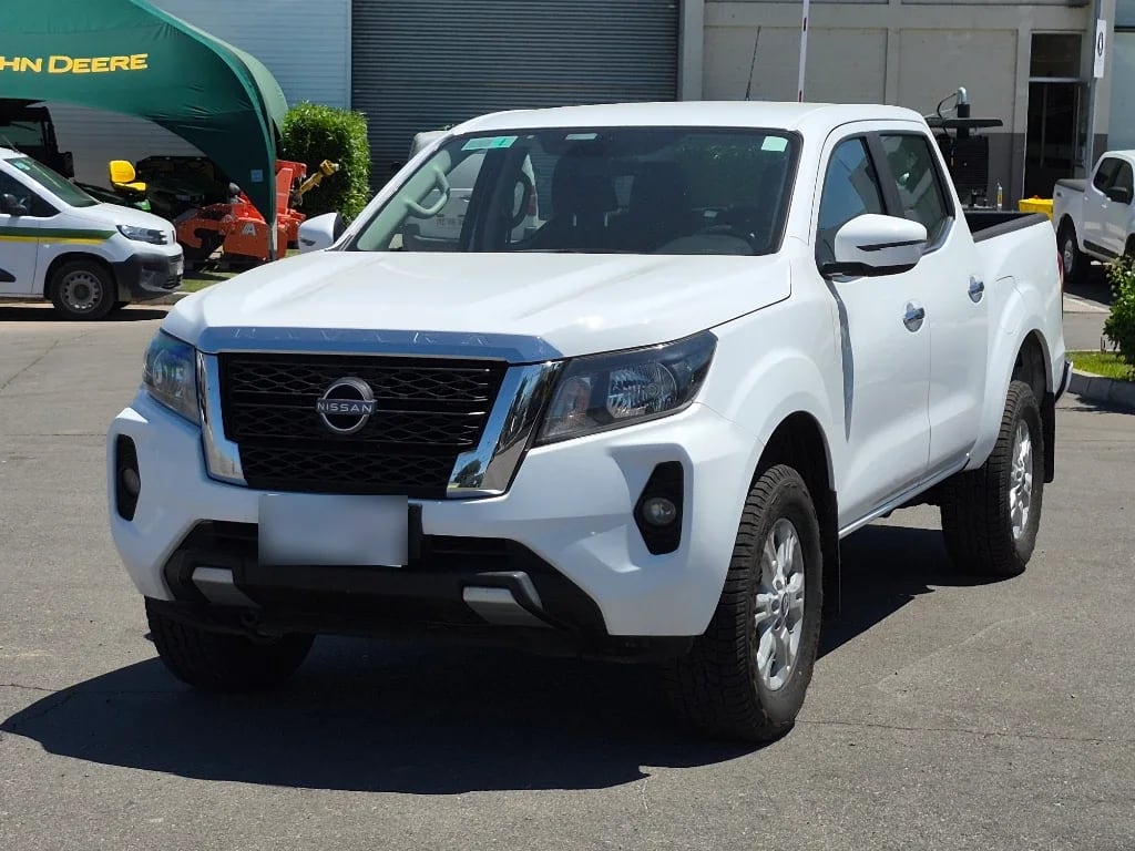 Nissan Navara Dc 4x2 2.3tdi Xe año 2023