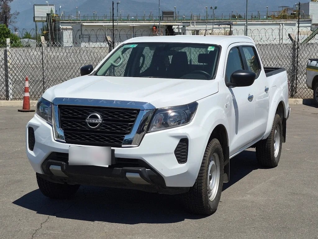 Nissan Navara Dc 4x2 2.3tdi Se año 2023