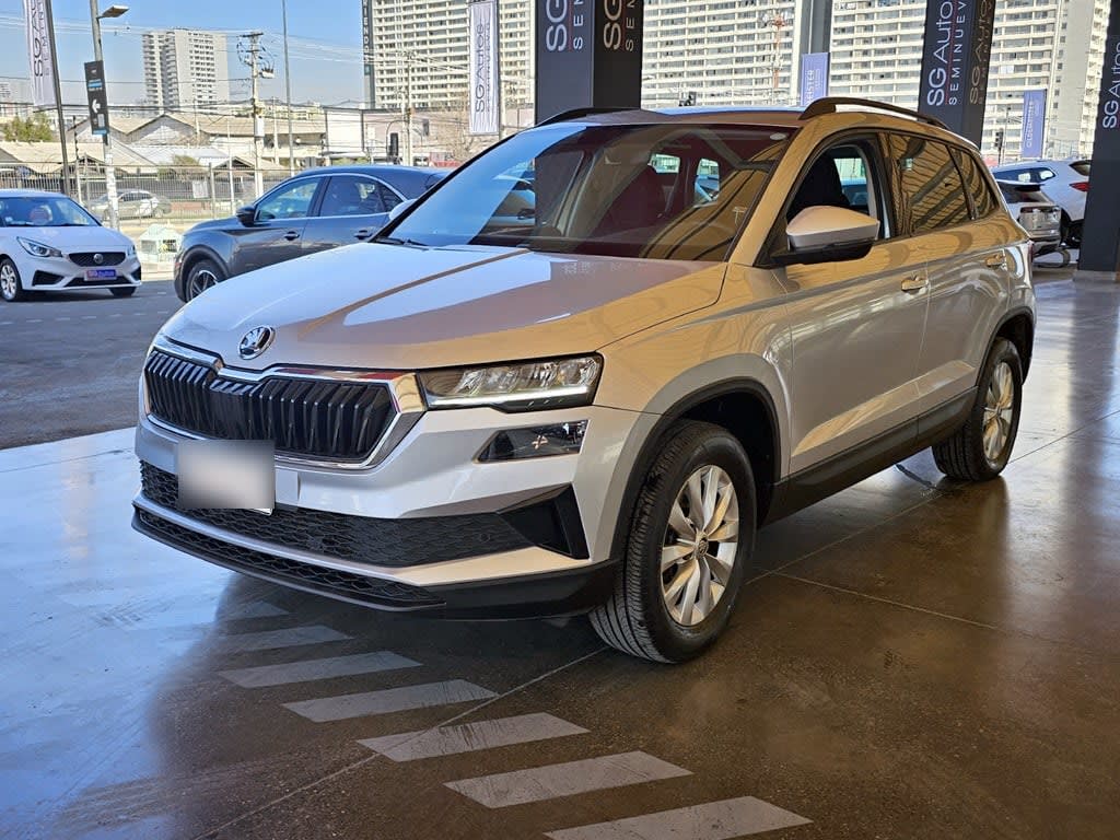 Skoda Karoq 1.4 Tsi Style año 2024 Skoda Karoq 1.4 Tsi Style año 2024