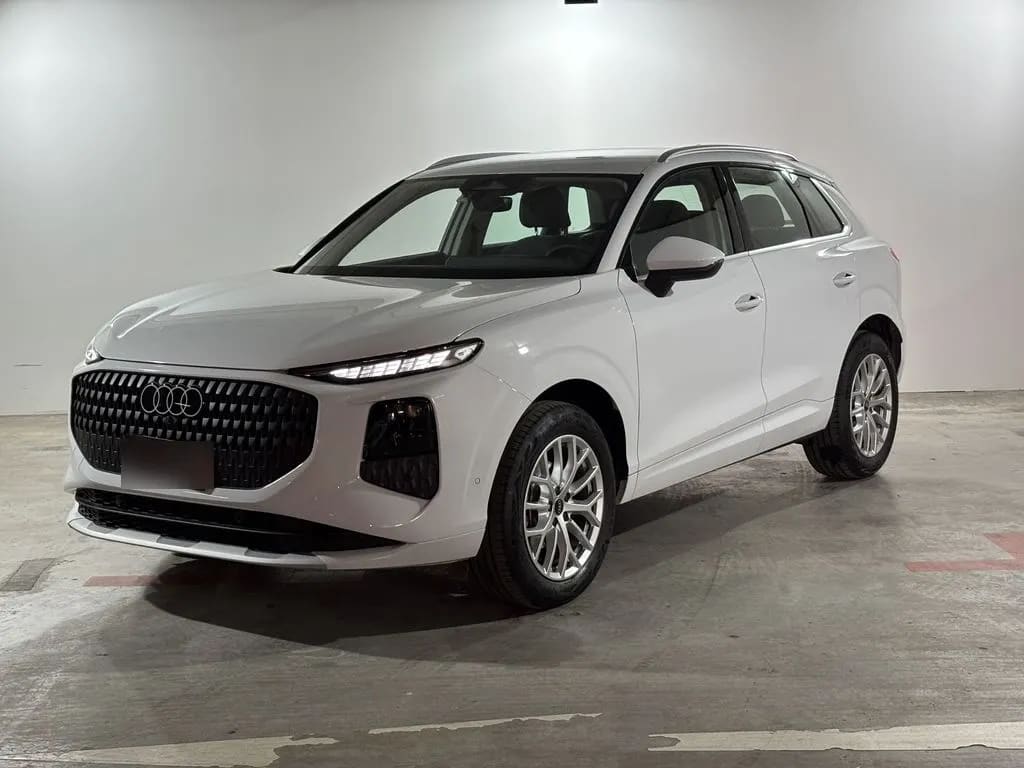 Audi Q3 New Tfsi 1.5 Aut año 2026 Audi Q3 New Tfsi 1.5 Aut año 2026