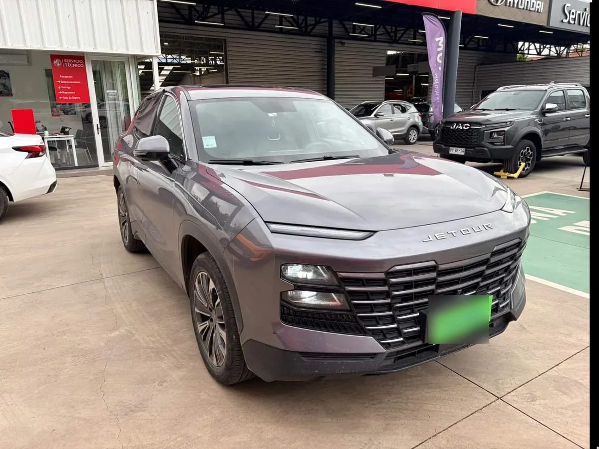 Jetour Dashing 1.5t Lux 4x2 Mt 5p año 2024