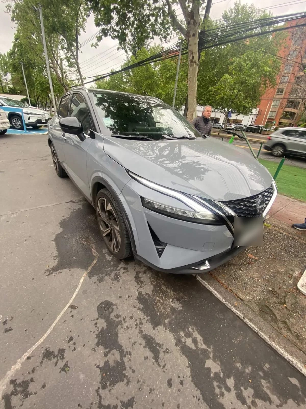 Nissan Qashqai 1.3t Exclusive 4wd Cvt At 5p año 2024