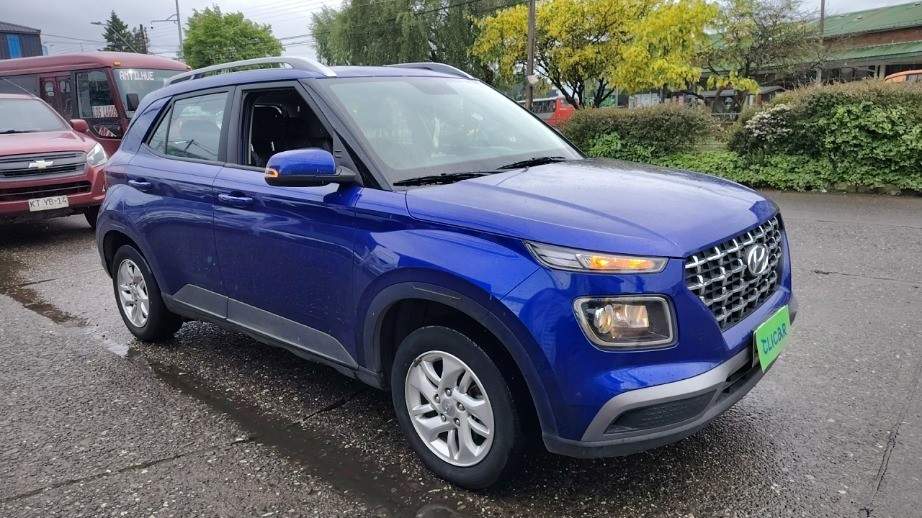 Hyundai Venue 1.6 Qx Plus 4x2 Mt 5p año 2023