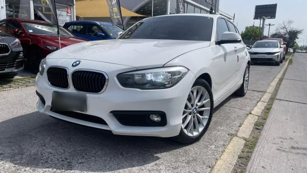 BMW 118i Lc 1.5 año 2017