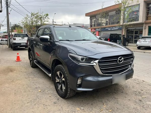 MAZDA BT-50 2.2 Dc Sdx High Mt 4x4 Diesel año 2022