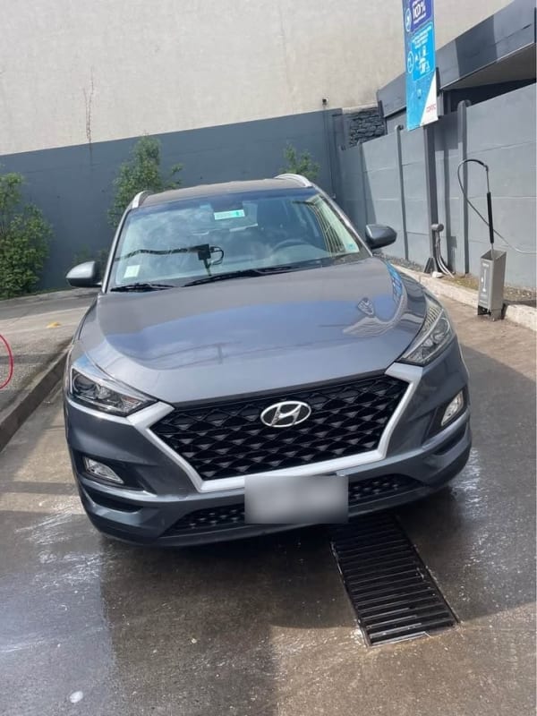 HYUNDAI TUCSON 2.0 Gl 4x2 Mt año 2019