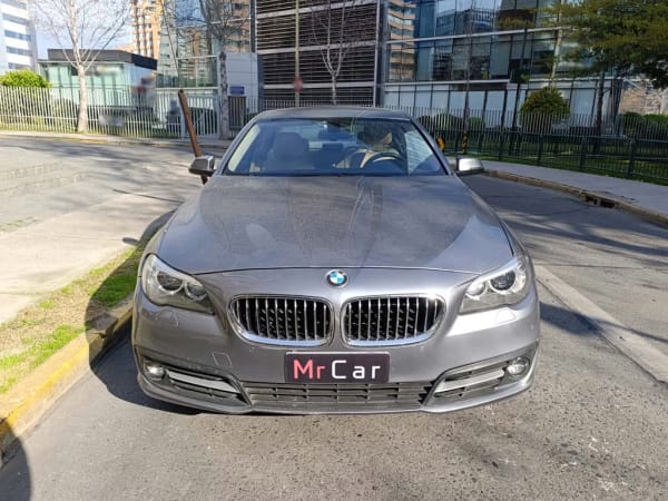Bmw 520 I Lci año 2015