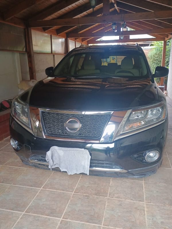 NISSAN PATHFINDER 3.5 Sense Cvt At 4x2 año 2015 NISSAN PATHFINDER 3.5 Sense Cvt At 4x2 año 2015