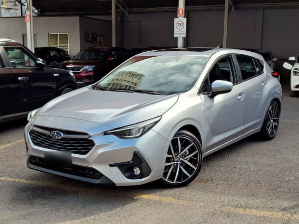 Subaru Impreza 2.0 Awd Cvt Touring Es Hk año 2025