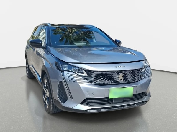 Peugeot 5008 1.5 Gt Bluehdi Diesel 4x2 130 Eat8 5p año 2021 Peugeot 5008 1.5 Gt Bluehdi Diesel 4x2 130 Eat8 5p año 2021