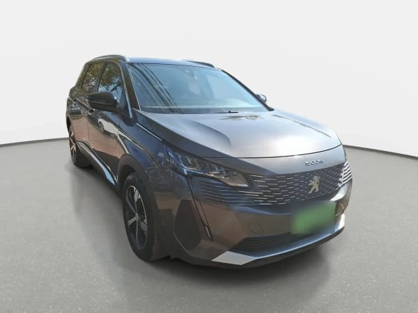 Peugeot 5008 1.5 Allure Pack Bluehdi 130 4x2 Eat8 5p año 2024 Peugeot 5008 1.5 Allure Pack Bluehdi 130 4x2 Eat8 5p año 2024