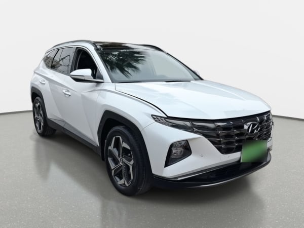 Hyundai Tucson 1.6 Nx4 Limited 4wd At 5p año 2024