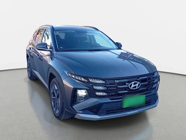 Hyundai Tucson 2.0 Nx4 Plus Fl Diesel 2wd At 5p año 2025