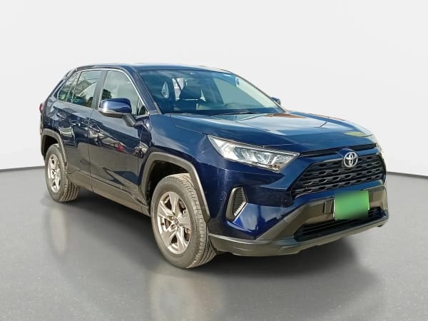 Toyota Rav 4 2.0 Le 4x4 Mt 5p año 2023