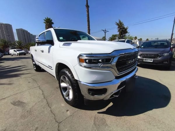Dodge Ram 1500 5.7 Limited 4x4 At 4p año 2020 Dodge Ram 1500 5.7 Limited 4x4 At 4p año 2020