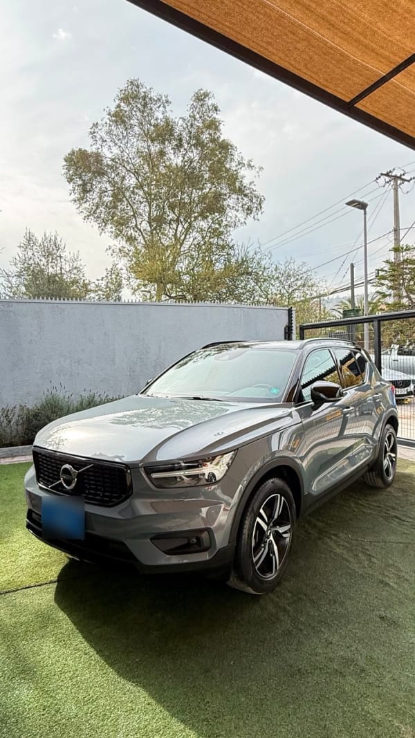 Volvo Xc40 2.0 T4 R-Design Auto año 2021