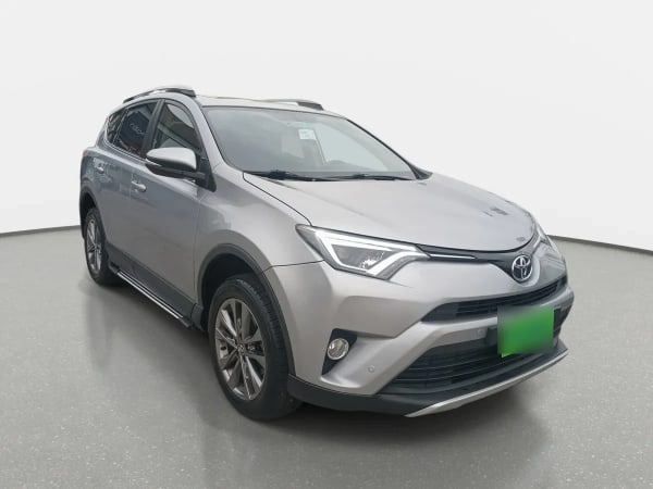 Toyota Rav 4 2.5 Adventure 4x4 At 5p año 2019 Toyota Rav 4 2.5 Adventure 4x4 At 5p año 2019
