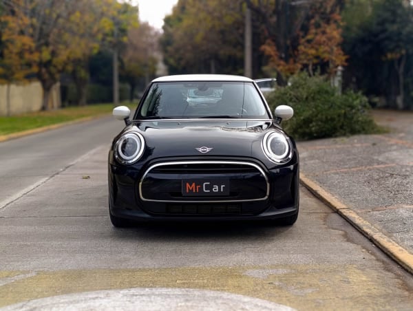Mini Cooper Essential año 2023 Mini Cooper Essential año 2023