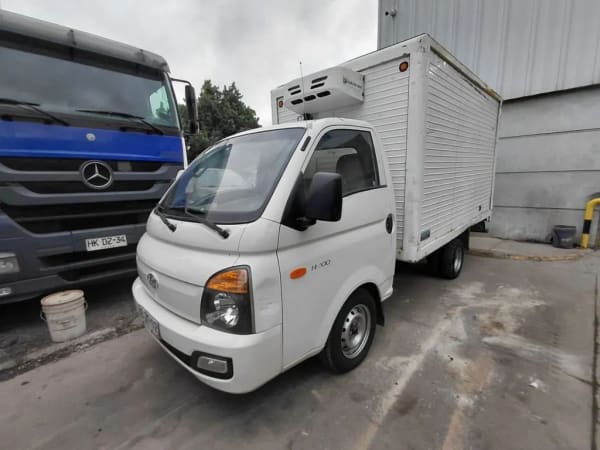 Hyundai Porter Hr Std 2.5 4x2 Mt año 2015 Hyundai Porter Hr Std 2.5 4x2 Mt año 2015