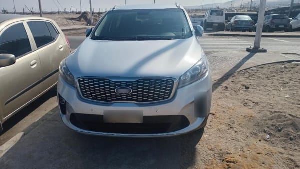 KIA MOTORS SORENTO 2.4 Ex 7s Mt año 2018 KIA MOTORS SORENTO 2.4 Ex 7s Mt año 2018