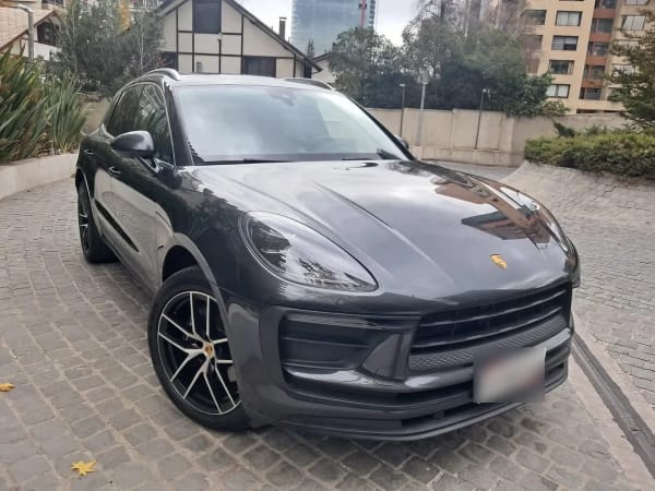 Porsche Macan 2.0 At 4x4 año 2023 Porsche Macan 2.0 At 4x4 año 2023