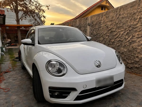 VOLKSWAGEN BEETLE 1.4 Design Mt año 2017