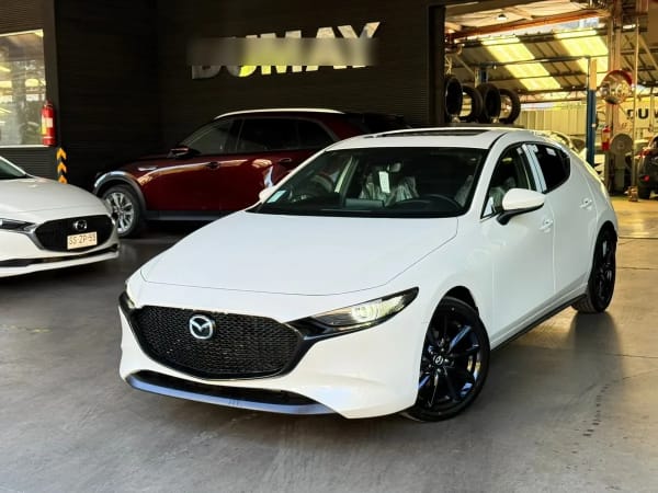 Mazda MAZDA3 2.0 Sport Core At año 2026 Mazda MAZDA3 2.0 Sport Core At año 2026