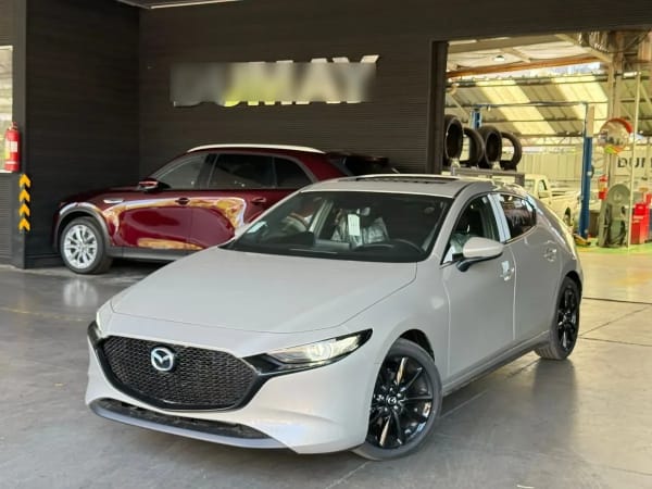 Mazda MAZDA3 2.0 Sport Core At año 2026