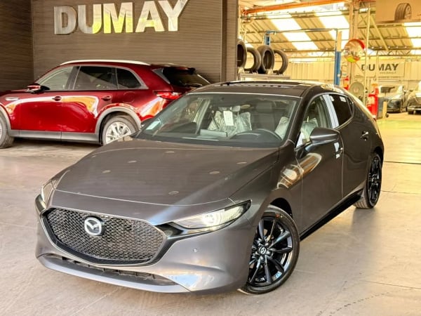 Mazda MAZDA3 2.5 Sport High At año 2026