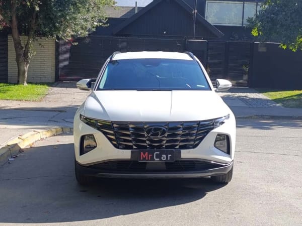 Hyundai Tucson Híbrido año 2023