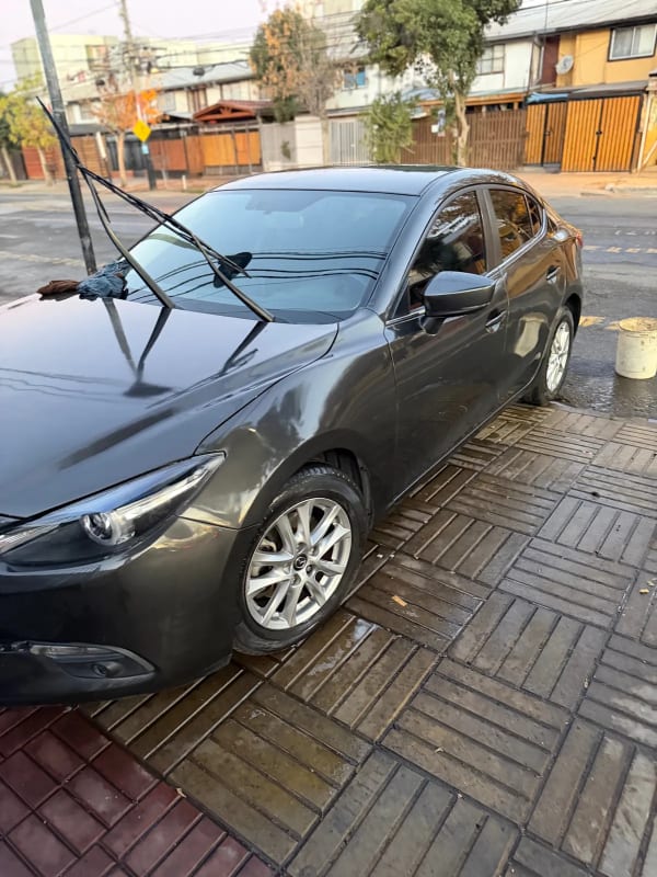 MAZDA MAZDA3 2.0 Sport V Sr At año 2020