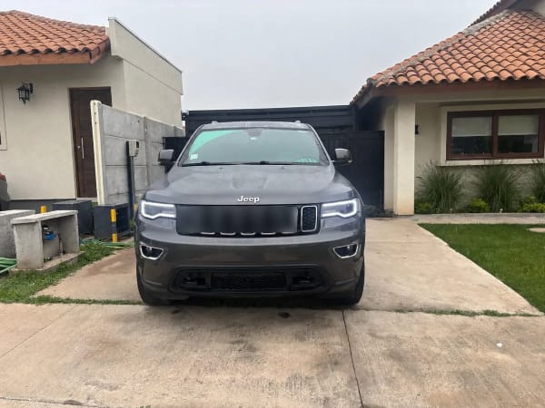 JEEP GRAND CHEROKEE 3.6 Laredo At 4x2 año 2019 JEEP GRAND CHEROKEE 3.6 Laredo At 4x2 año 2019