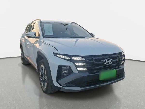 Hyundai Tucson 2.0 Nx4 Plus Fl Diesel 4wd At 5p año 2025