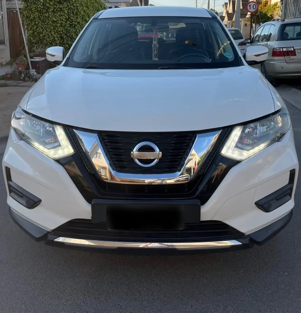 Nissan X-Trail 2.5 Sense Cvt At año 2019