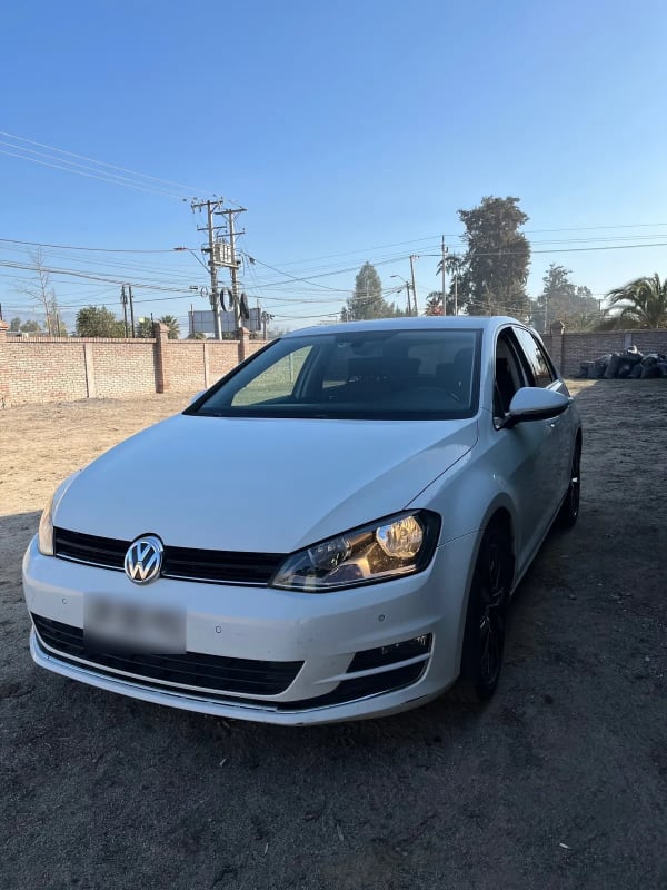 Volkswagen GOLF 1.4 At año 2017 Volkswagen GOLF 1.4 At año 2017