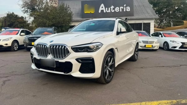BMW X6 Xdrive 30d 4x4 5p 3.0 Aut año 2023 BMW X6 Xdrive 30d 4x4 5p 3.0 Aut año 2023