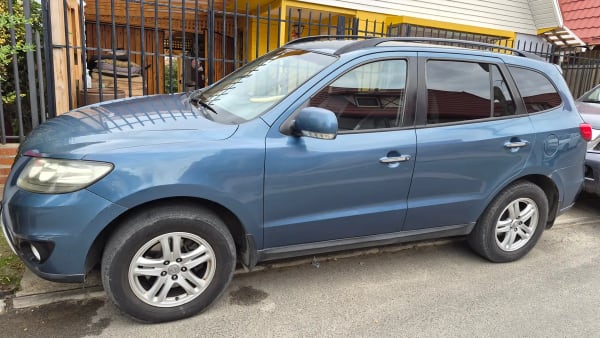 HYUNDAI SANTA FE 2.2 Crdi Cm Fl Gls Full At Diesel año 2013 HYUNDAI SANTA FE 2.2 Crdi Cm Fl Gls Full At Diesel año 2013