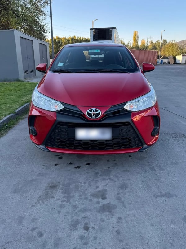 TOYOTA YARIS 1.5 Sedan Xli C Mt año 2022 TOYOTA YARIS 1.5 Sedan Xli C Mt año 2022