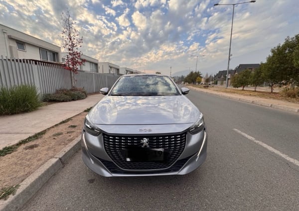 PEUGEOT 208 1.2 Active Pack Puretech 75 Mt año 2023 PEUGEOT 208 1.2 Active Pack Puretech 75 Mt año 2023