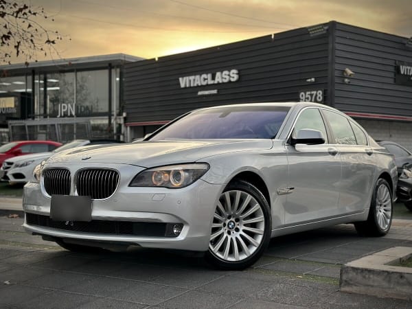 BMW 740 I año 2012