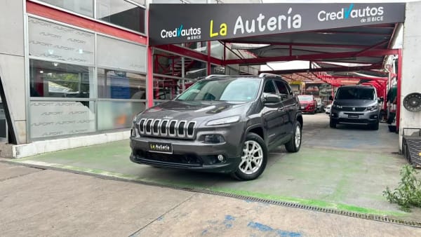 Jeep Cherokee Longitude 2.4 Aut año 2016