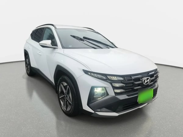 Hyundai Tucson 2.0 Nx4 Plus Fl Diesel 4wd At 5p año 2025