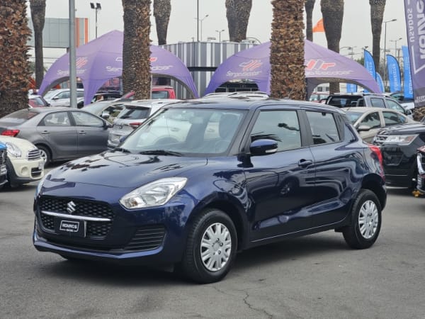 Suzuki Swift Glx 1.2 Mt año 2023 Suzuki Swift Glx 1.2 Mt año 2023