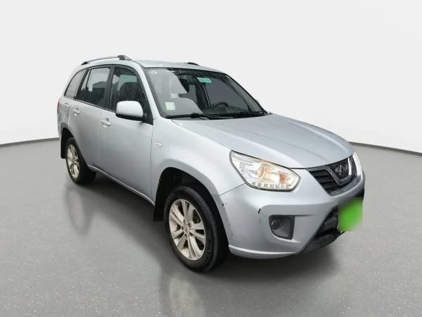Chery Tiggo 1.6 4x2 Dvvt Mt 5p año 2016 Chery Tiggo 1.6 4x2 Dvvt Mt 5p año 2016