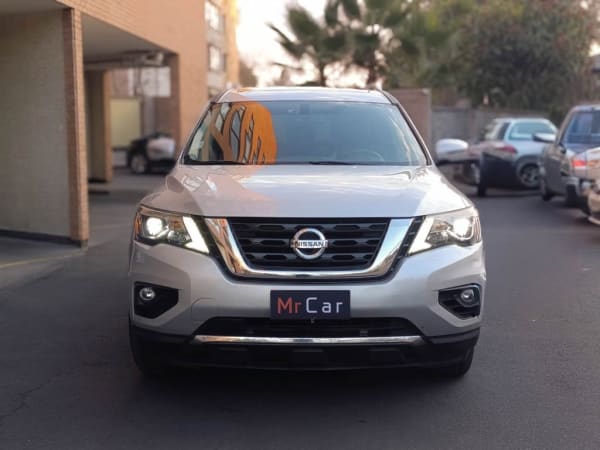 Nissan Pathfinder Exclusive 4x4 año 2018 Nissan Pathfinder Exclusive 4x4 año 2018