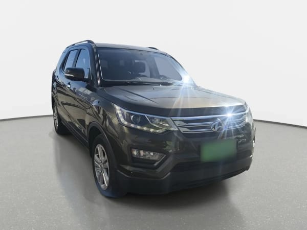 Changan Cx70 1.6 Luxury 4x2 Mt 5p año 2019