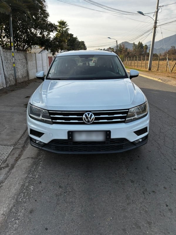 VOLKSWAGEN TIGUAN 1.4 Tsi Highline 150hp At año 2018 VOLKSWAGEN TIGUAN 1.4 Tsi Highline 150hp At año 2018